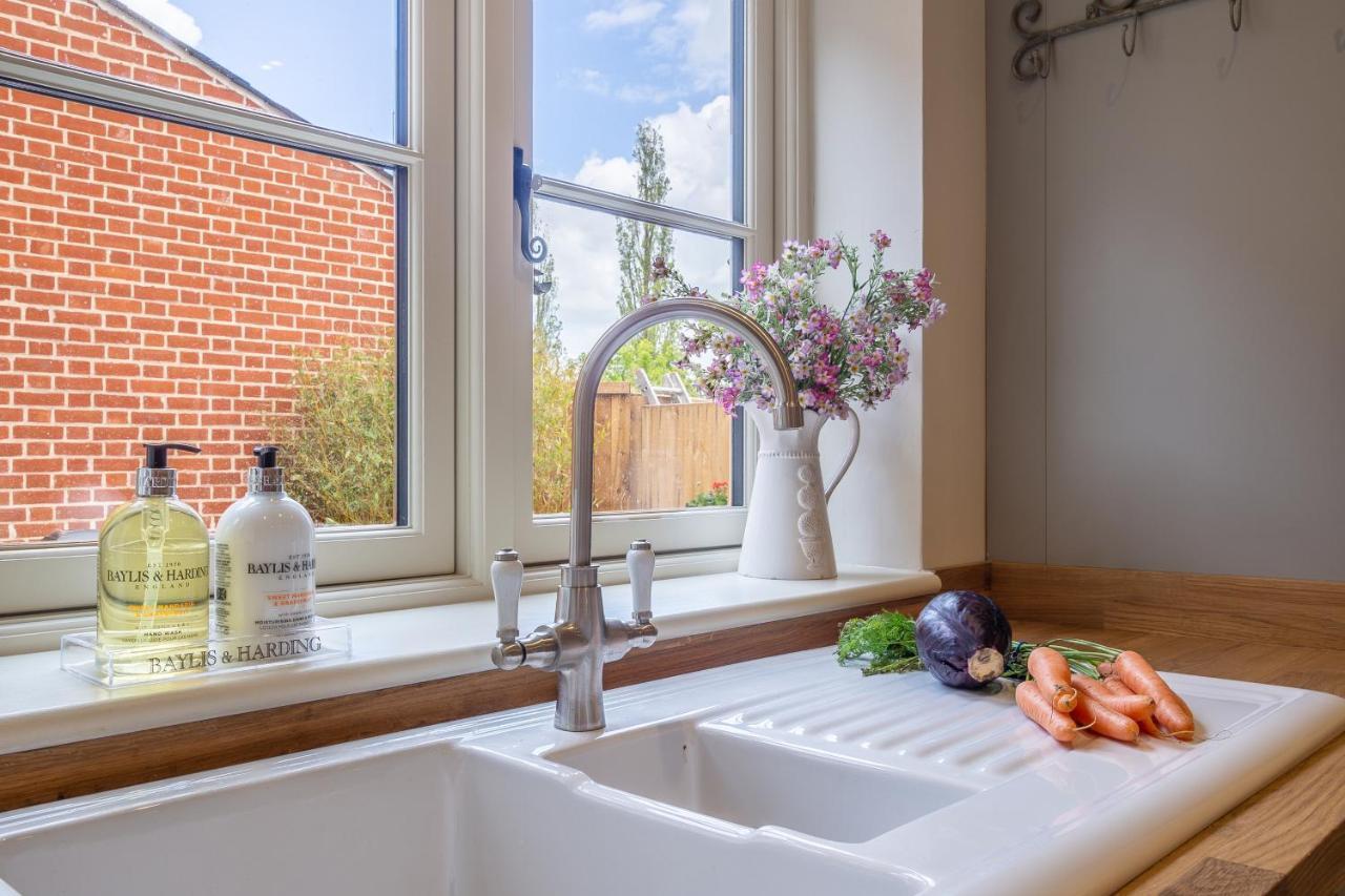 Immaculate Luxury Retreat In Pretty Village With Great Pubs - Box Valley Cottage Stoke by Nayland Zewnętrze zdjęcie